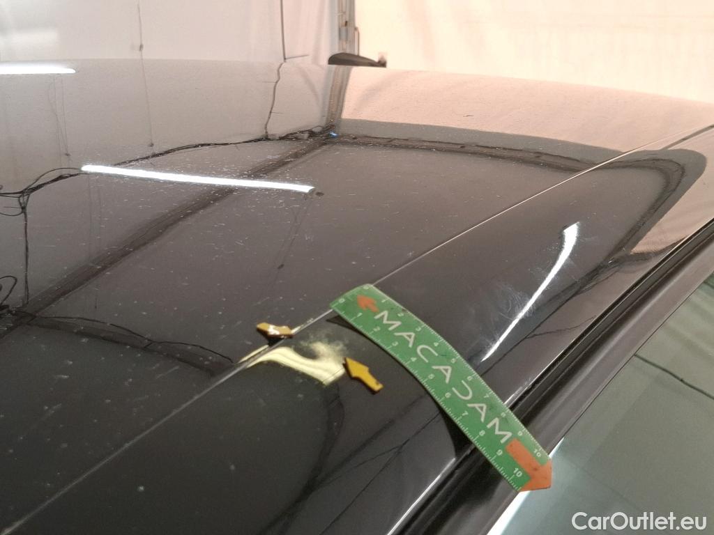  Citroen  C4  Berline Feel 1.2 PureTech 130CV BVA8 6E #66