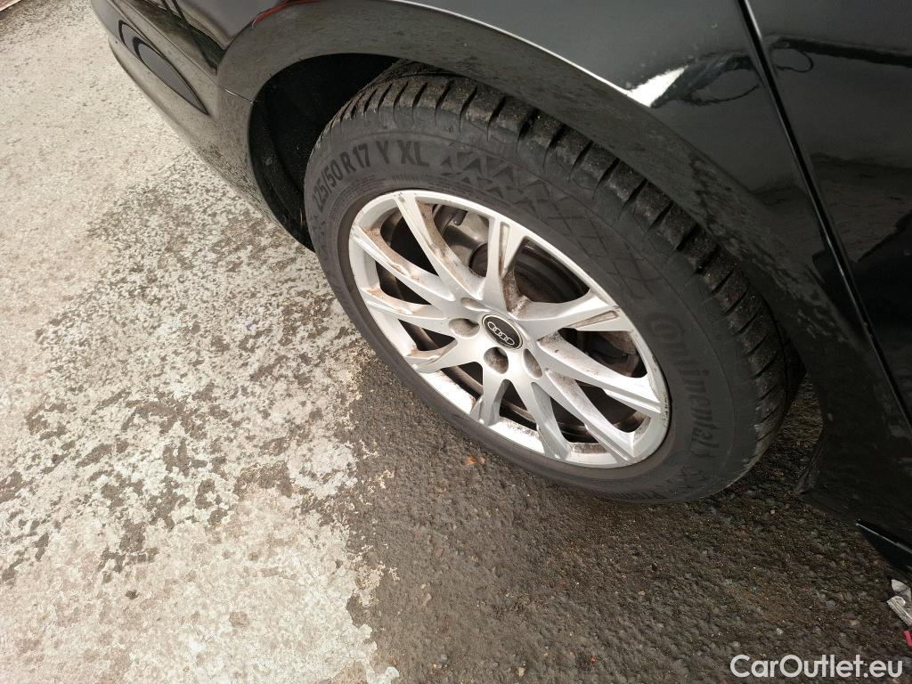  Audi  A4  Avant 35 TDI Business Line 2.0 TDI 165CV BVA7 E6d #17