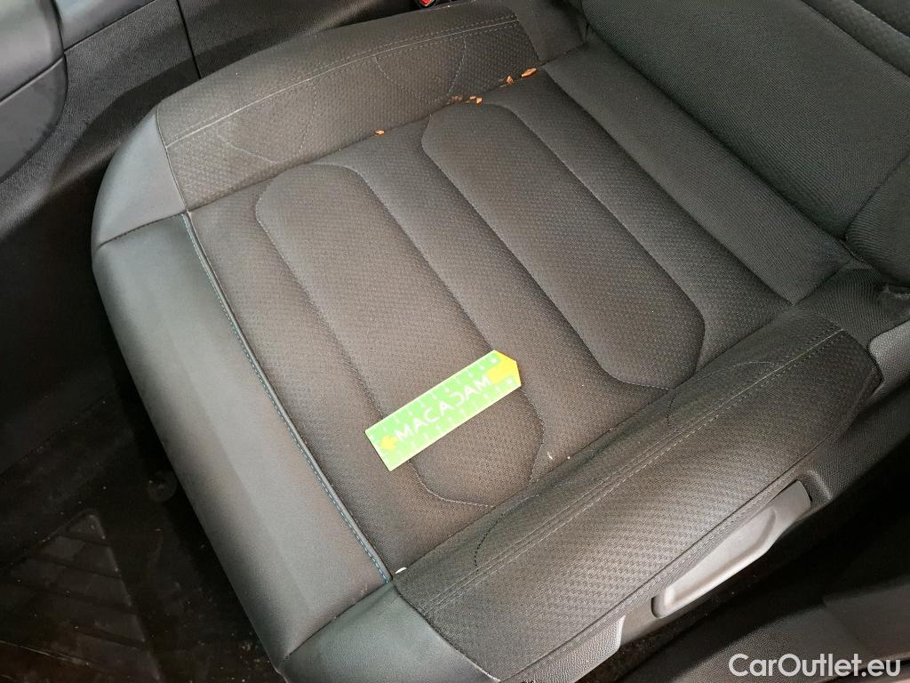  Citroen  C5 Aircross CITROEN  / 2022 / 5P / SUV PureTech 130 S&S EAT8 Feel #16