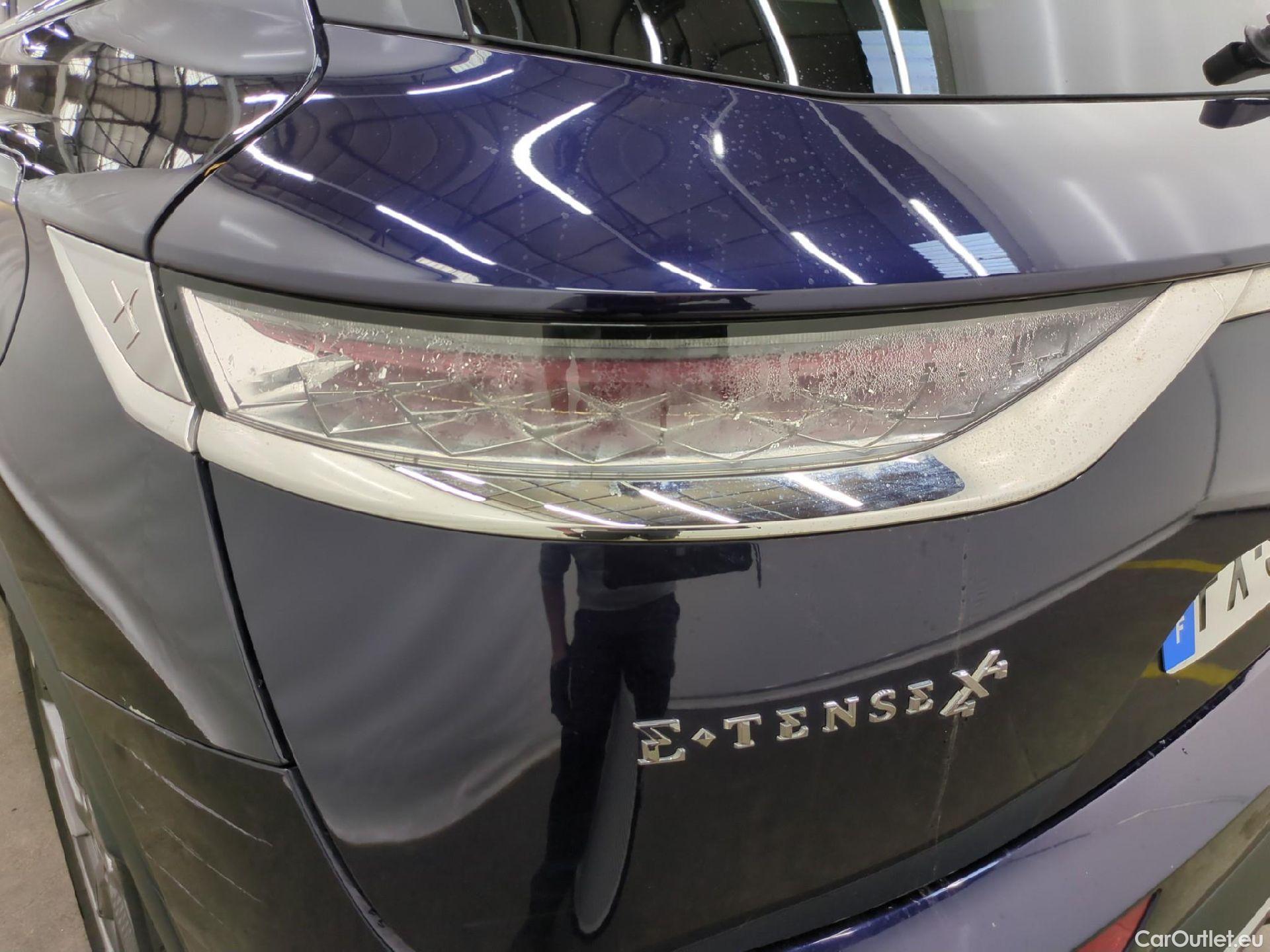  DS  DS7 DS DS 7 Crossback / 2017 / 5P / SUV E-TENSE 4x4 300 So Chic #49