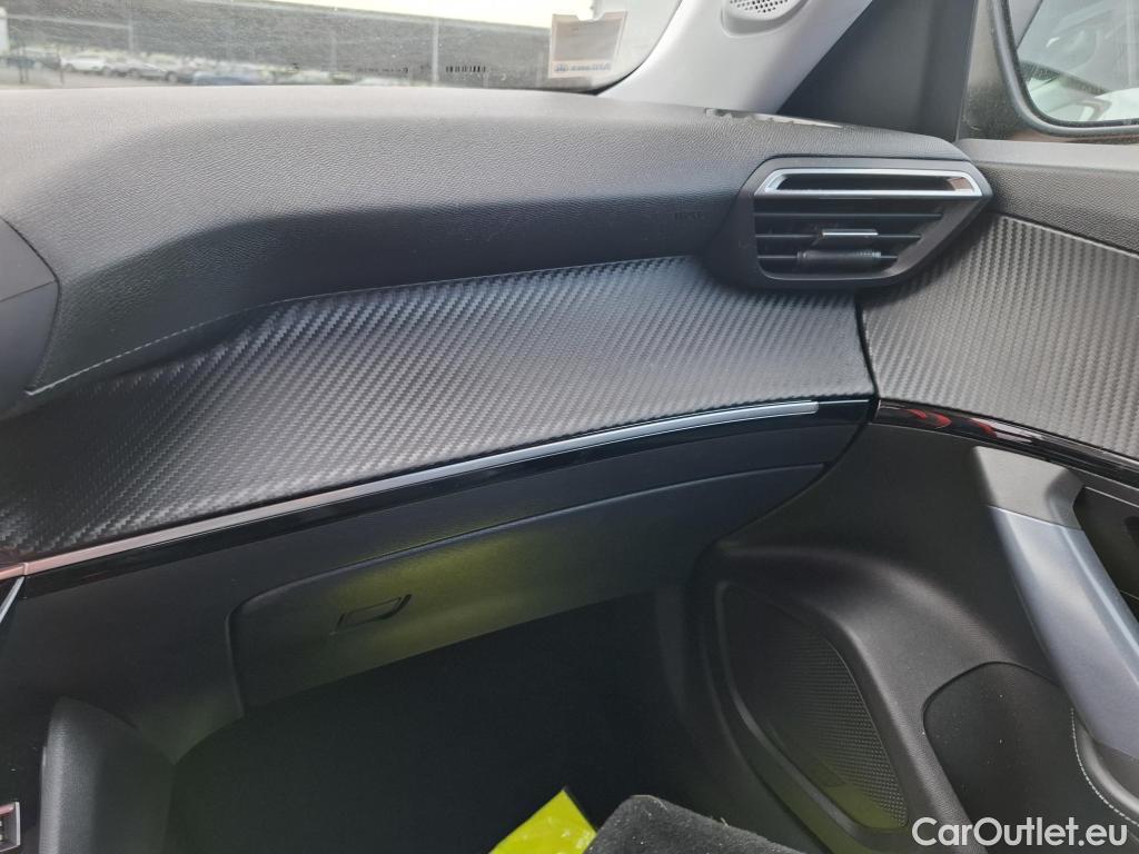  Peugeot  2008 PEUGEOT  / 2019 / 5P / Crossover 1.5 BLUEHDI 100 S&S ALLURE BUSINESS #38