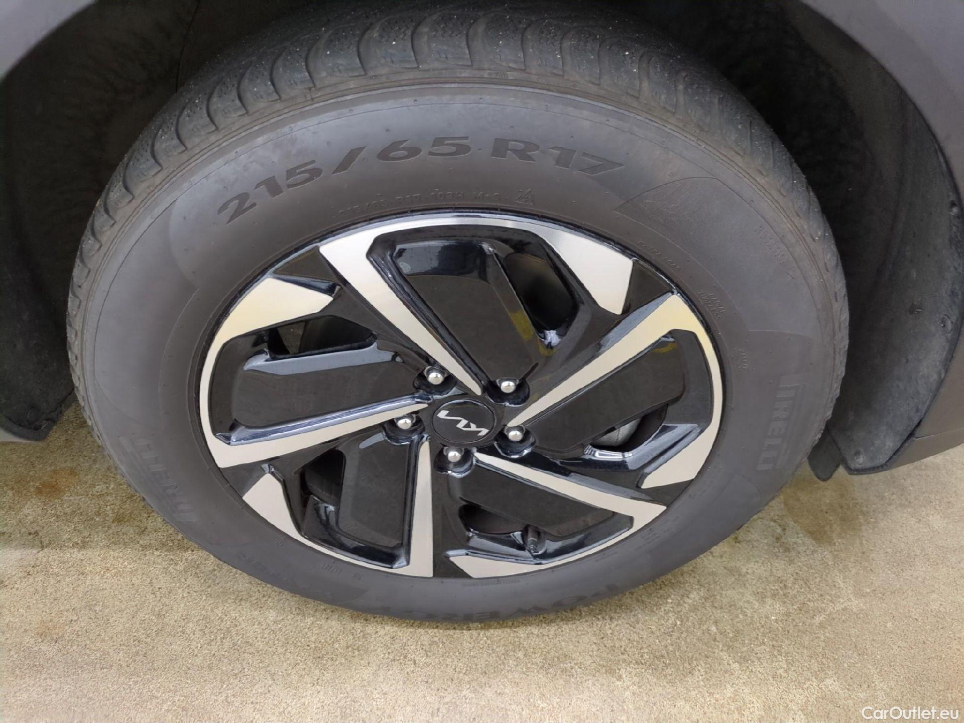  KIA  Sportage  Active Hybrid 1.6 T-GDi 230CV BVA6 E6d #1