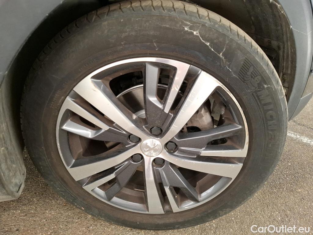  Peugeot  3008  Allure Pack 1.5 HDi 130CV BVM6 E6d #57
