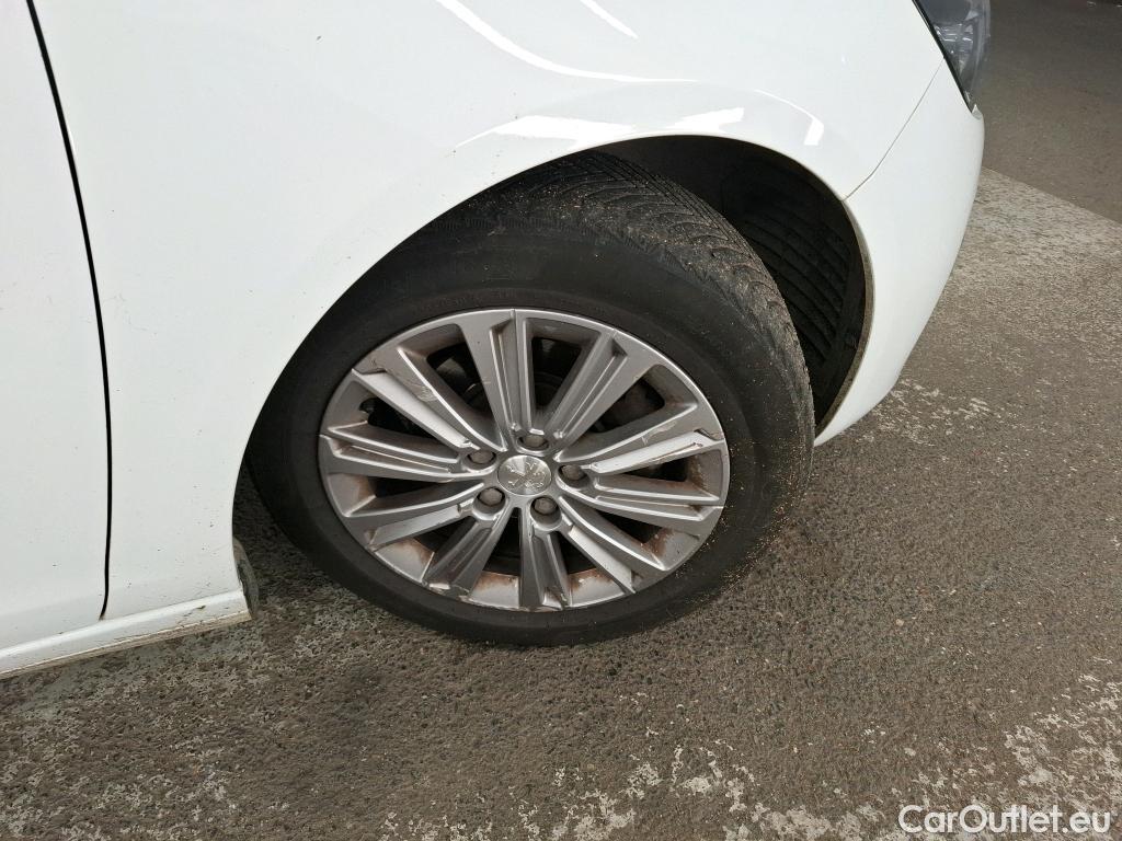  Peugeot  308  Allure 1.2 PureTech 130CV BVA8 E6d #21