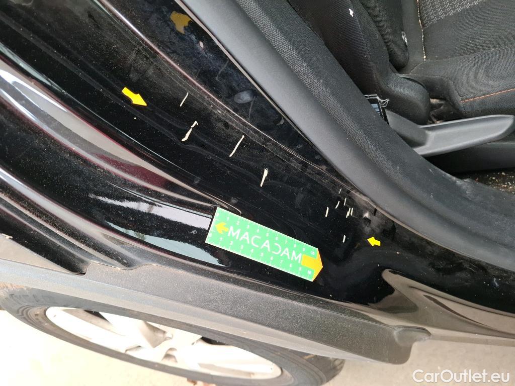  Peugeot  5008  Active Pack 1.2 PureTech 130CV BVM6 7 Sieges E6d #43