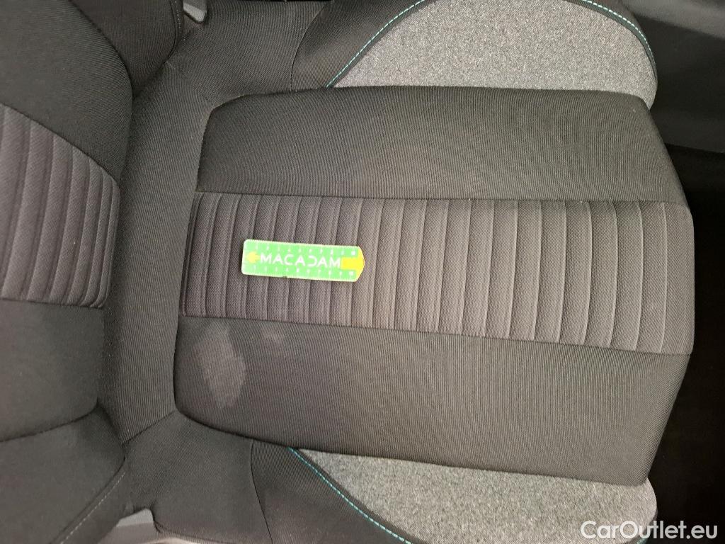  Peugeot  5008  Active Pack 1.5 HDi 130CV BVA8 7 Sieges E6d #31