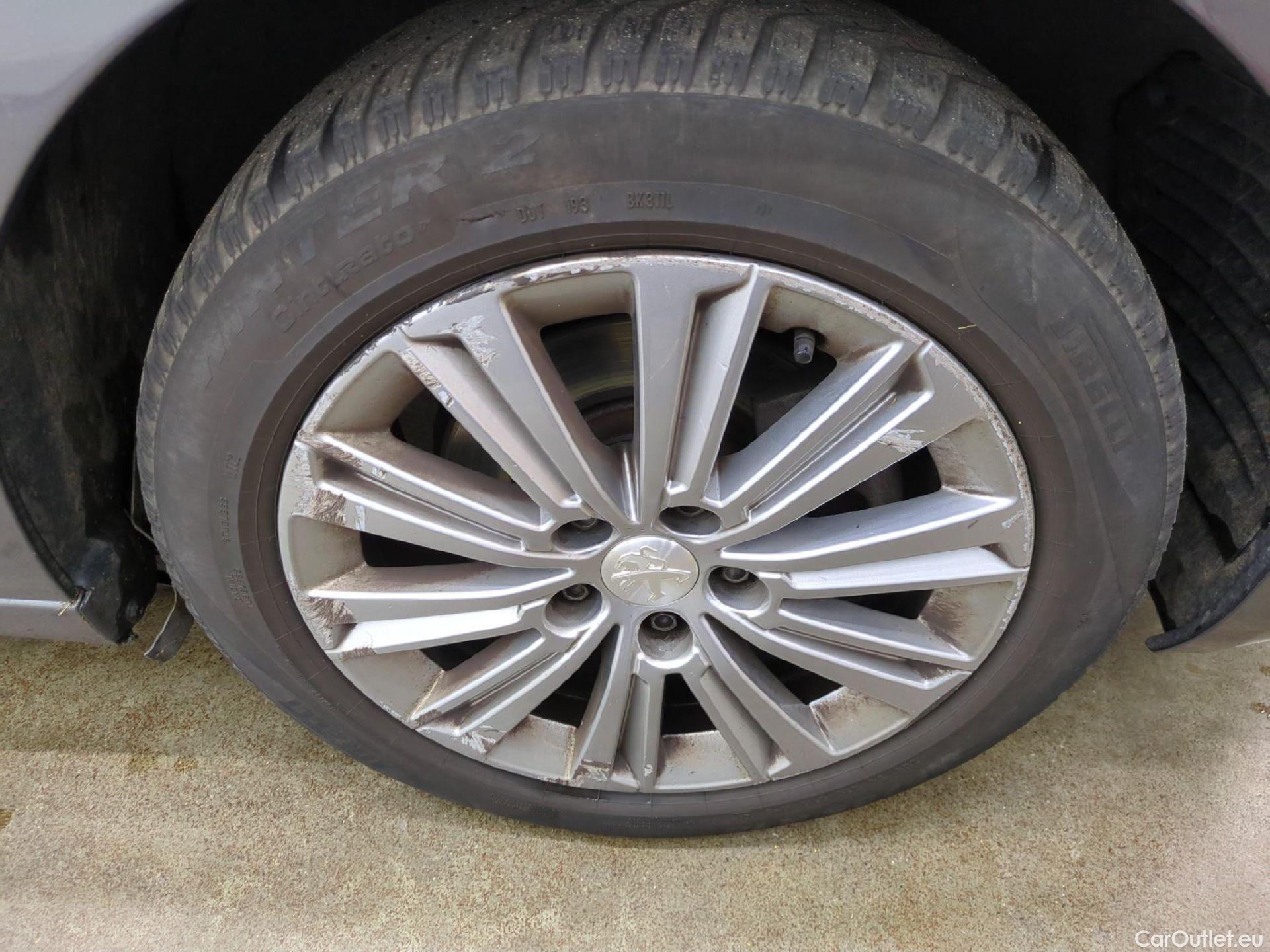  Peugeot  308  SW Allure 1.2 PureTech 130CV BVA8 E6d #5
