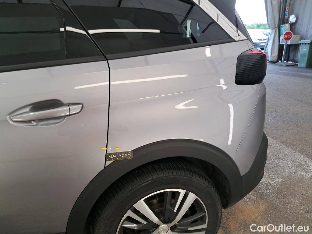 Peugeot  5008  Allure Pack 1.5 HDi 130CV BVA8 7 Sieges E6d #27