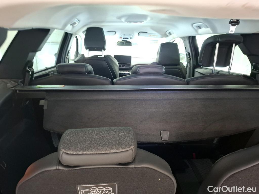  Peugeot  5008  Allure Pack 1.5 HDi 130CV BVA8 7 Sieges E6d #19