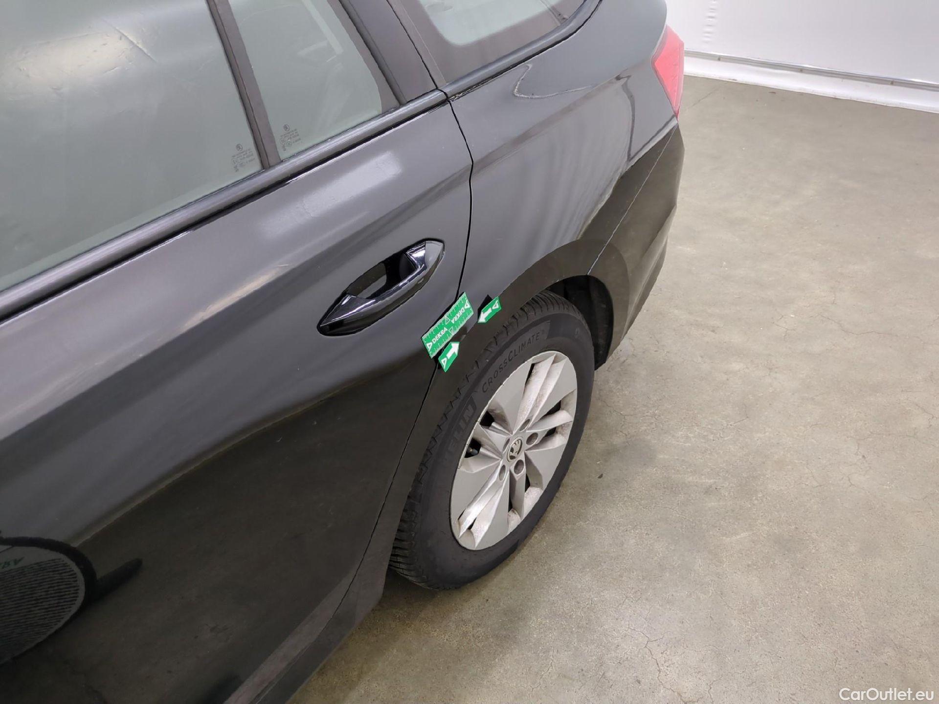  Skoda  Octavia  Break Business 2.0 TDI 150CV BVA7 E6d #38