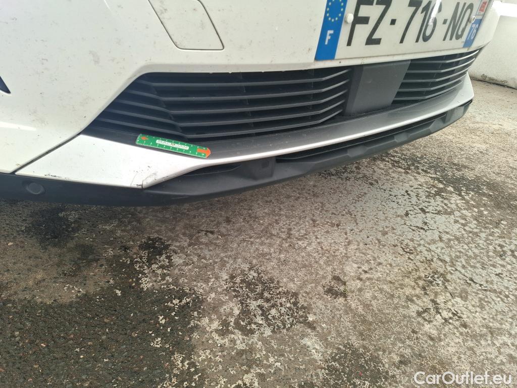  Peugeot  5008  Allure Pack 1.2 PureTech 130CV BVA8 7 Sieges E6d #12