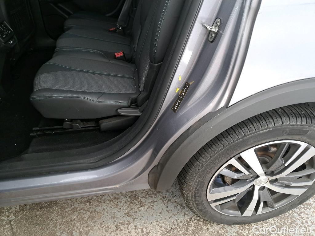 Peugeot  5008  Allure Pack 1.5 HDi 130CV BVA8 7 Sieges E6d #23