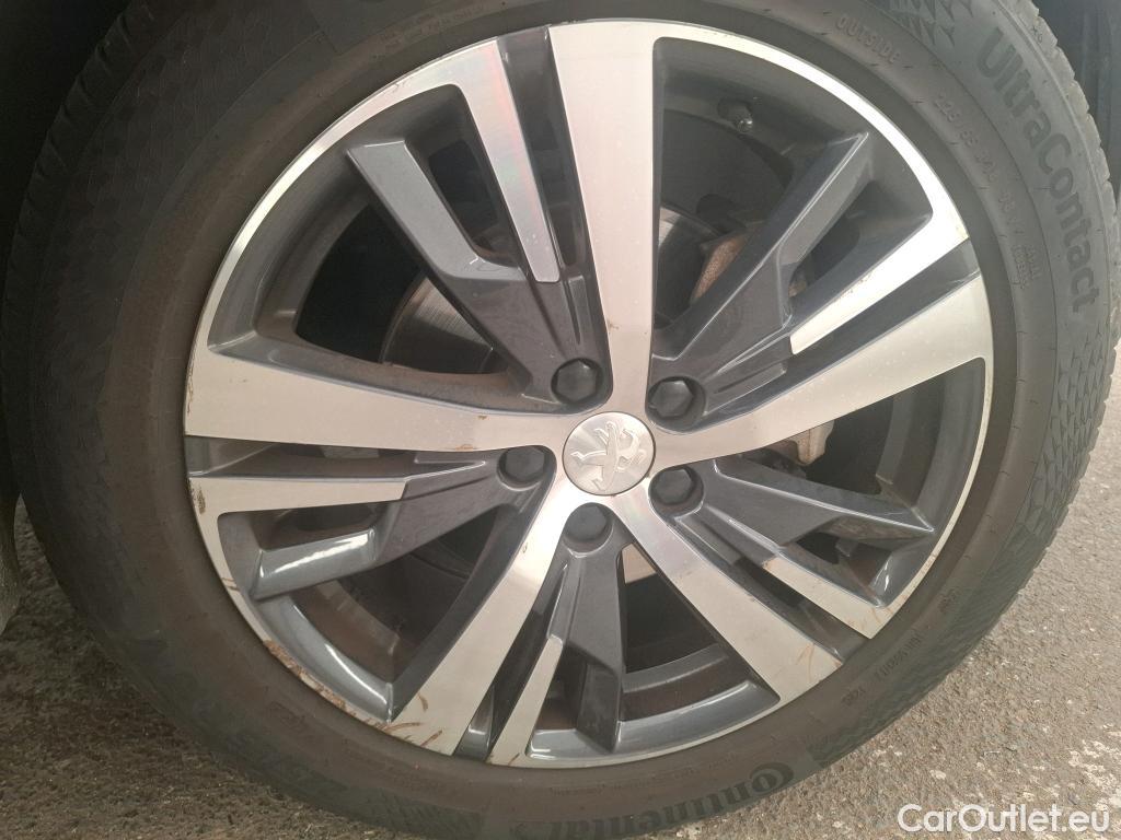  Peugeot  5008  Allure Pack 1.5 HDi 130CV BVA8 7 Sieges E6d #9