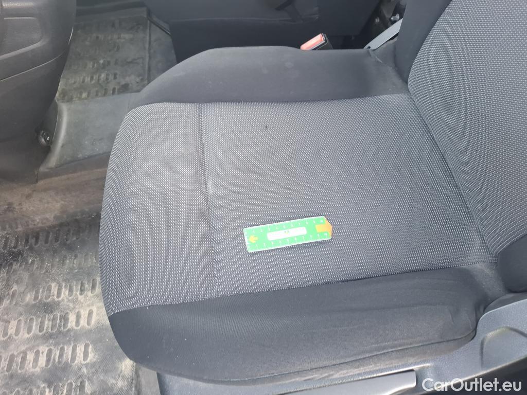  Citroen  Berlingo  Fourgon Club XL 950 1.6 BlueHDi 100CV BVM5 E6 #36