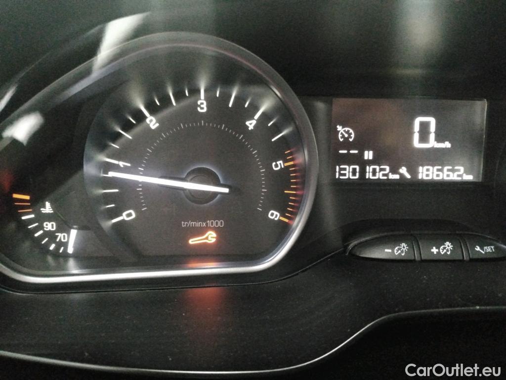  Peugeot  208  Affaire Premium Pack 1.5 HDi 100CV BVM6 E6dT #14