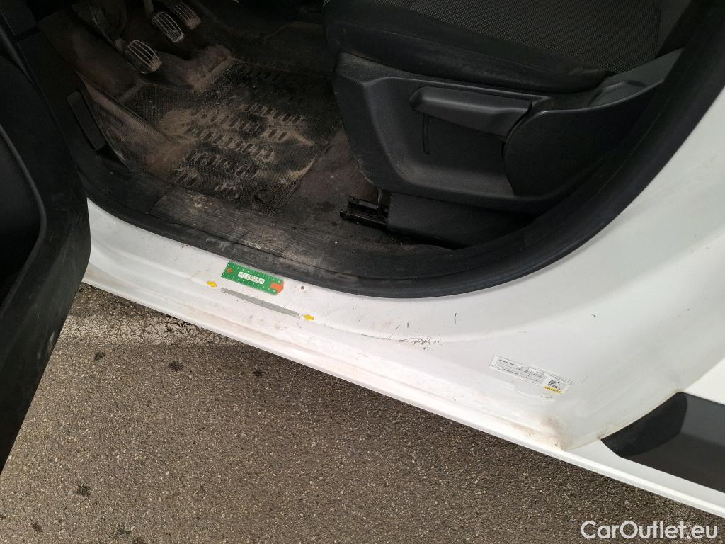  Citroen  Berlingo  Fourgon Club XL 950 1.6 BlueHDi 100CV BVM5 E6 #31