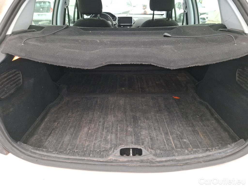  Peugeot  208  Affaire Premium Pack 1.5 HDi 100CV BVM5 E6dT #18