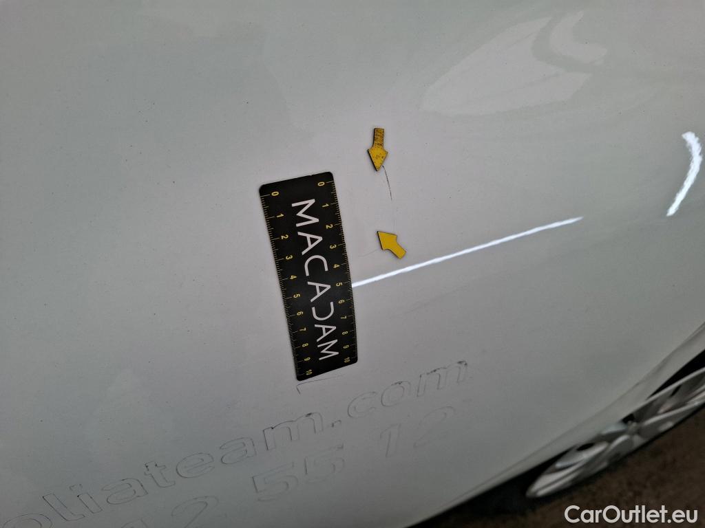  Renault  Clio RENAULT  Société VU 5p Berline Air Medianav dCi 75  18 #64
