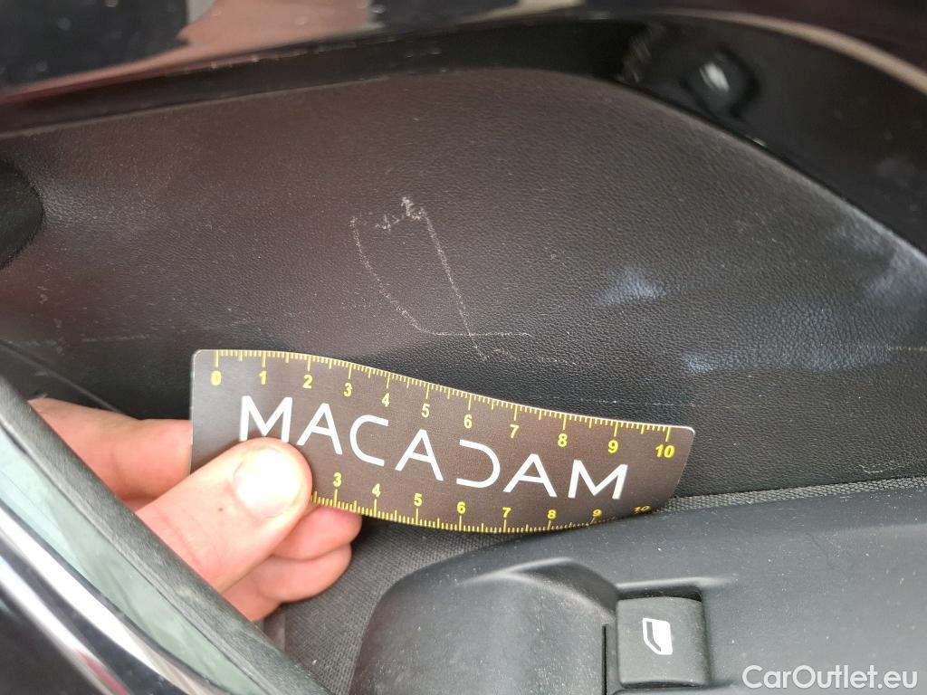  Peugeot  208  Affaire Premium Pack 1.5 HDi 100CV BVM5 E6dT #31