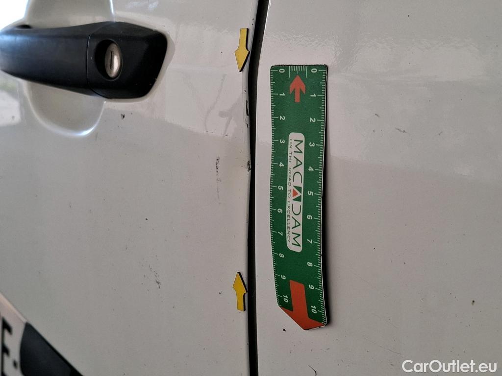  Citroen  Berlingo  Fourgon Club XL 950 1.6 BlueHDi 100CV BVM5 E6 #25
