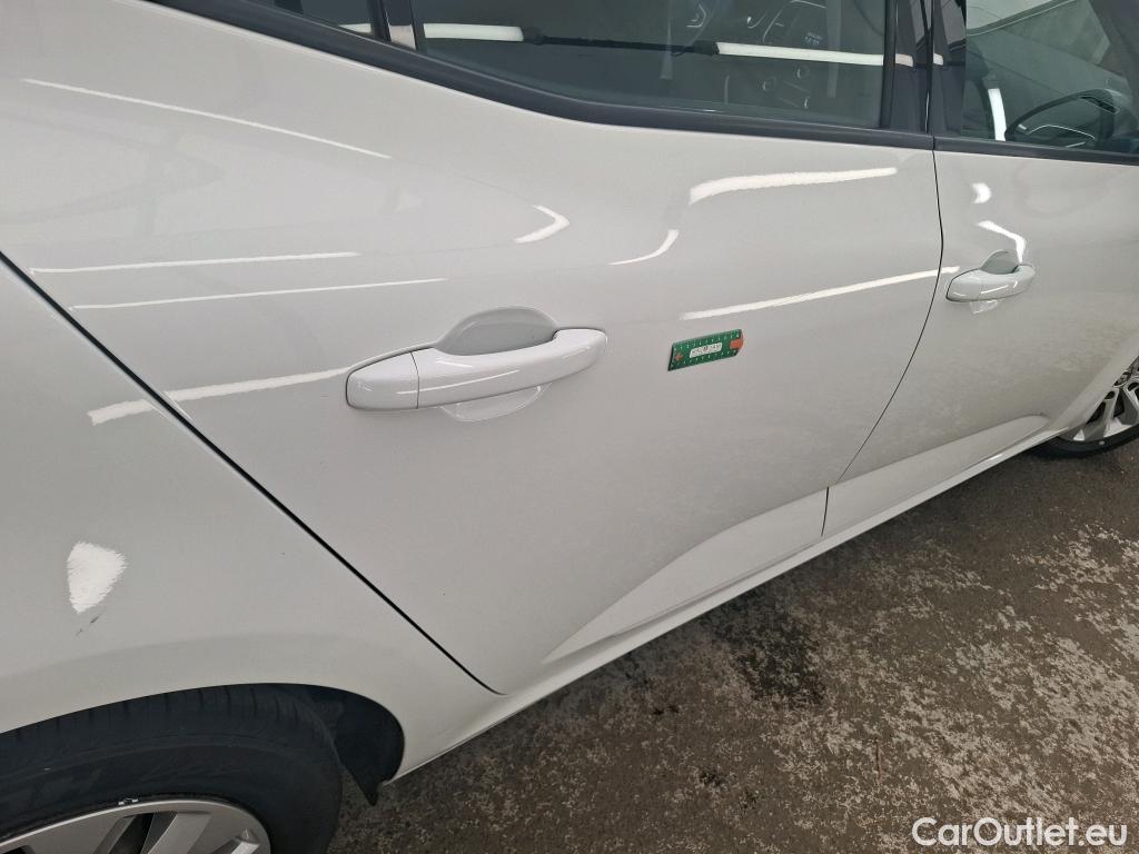  Renault  Megane  IV Berline 5pt. Société Air Nav 1.5 dCi 90CV BVM6 E6 #6
