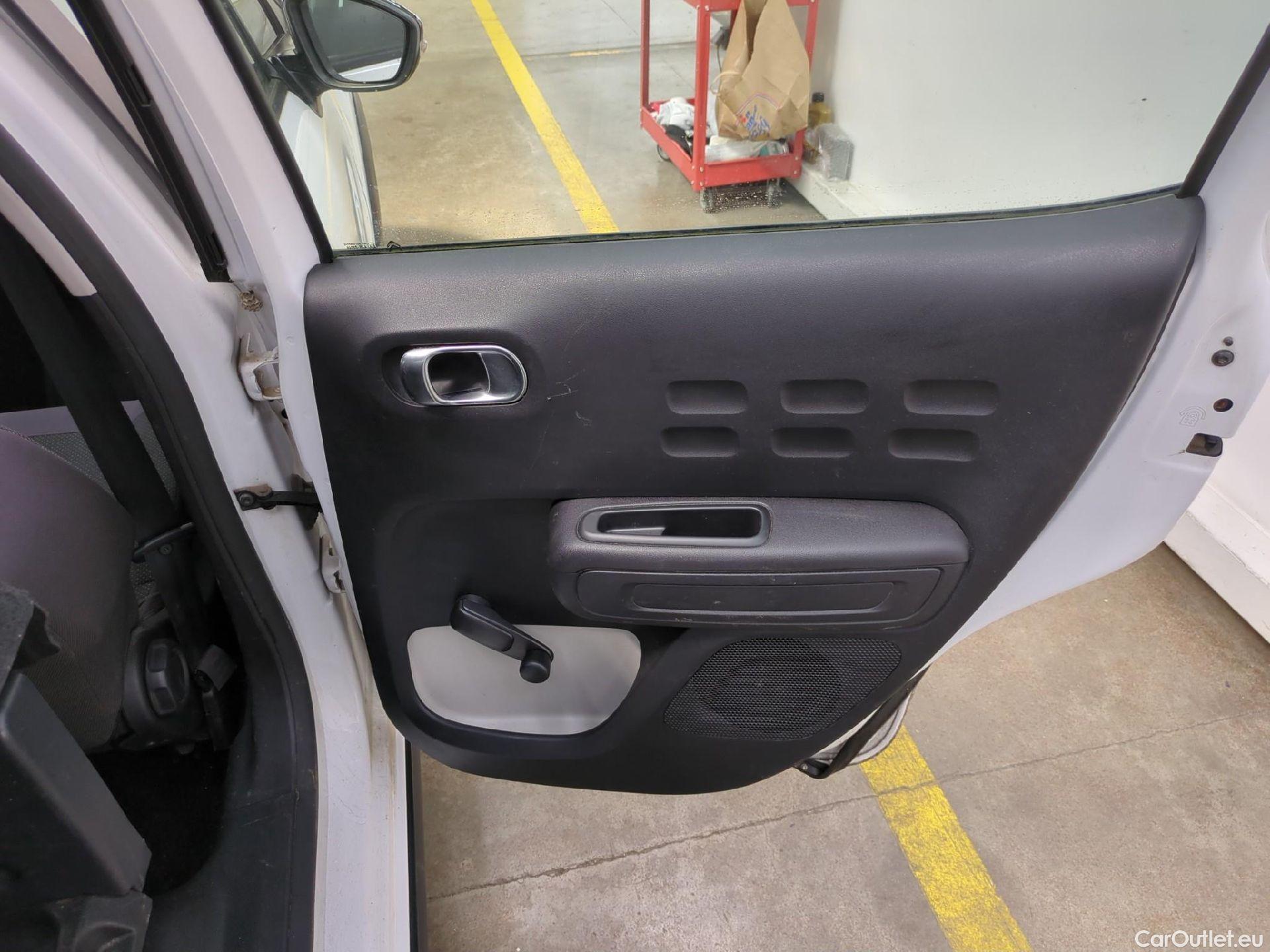  Citroen  C3  Société Feel 1.5 BlueHDI 100CV BVM5 E6dT #16
