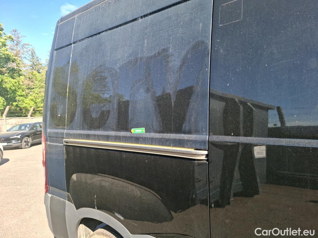  Iveco  Daily IVECO  VU 4p Fourgon 2.3 35S16 V11 H2 3520 #7