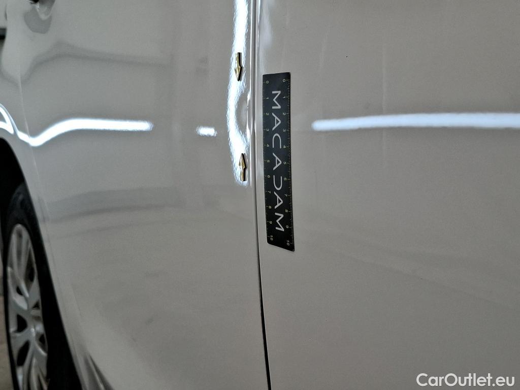  Peugeot  208  Affaire Premium Pack 1.5 HDi 100CV BVM5 E6dT #4