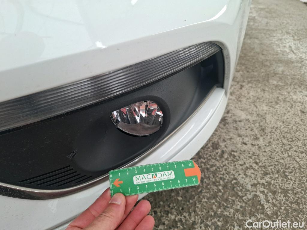  Renault  Megane  IV Berline 5pt. Société Air Nav 1.5 dCi 90CV BVM6 E6 #10