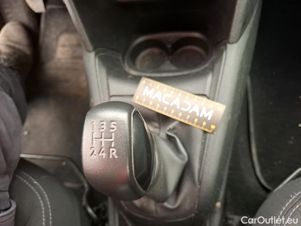  Peugeot  208  Affaire Premium Pack 1.5 HDi 100CV BVM5 E6dT #42