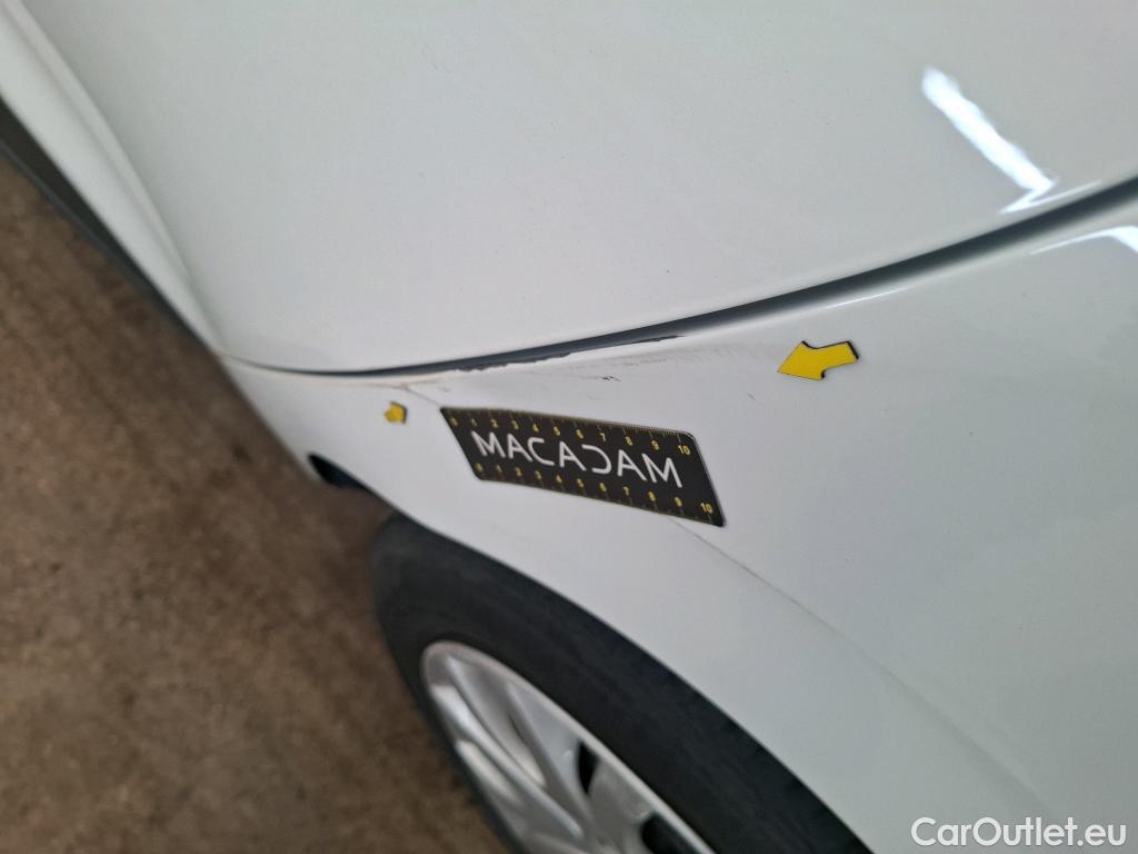  Renault  Clio RENAULT  Société VU 5p Berline Air Medianav dCi 75  18 #5