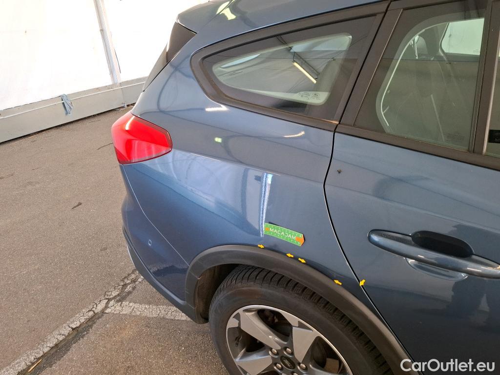  Ford  Focus FORD  SW / 2018 / 5P / Crossover 1.0 Flexifuel hybrid 125 Active Business #1