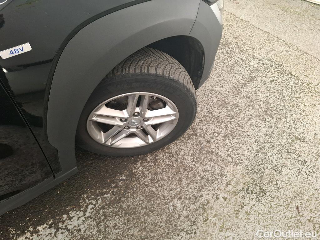  Hyundai  Konna Kona / 2020 / 5P / SUV 1.6 CRDI 136 HYBRID 48V DCT-7 BUSINESS #8