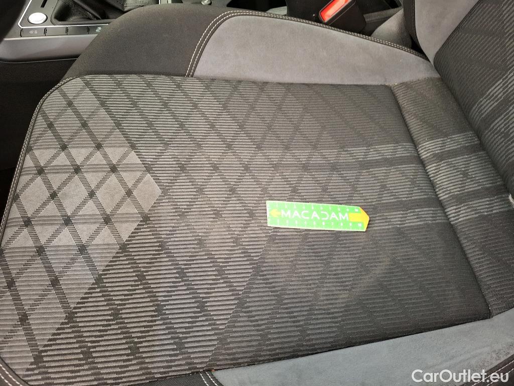  Volkswagen  Taigo  R-Line 1.5 TSI 150CV BVA7 E6d #72