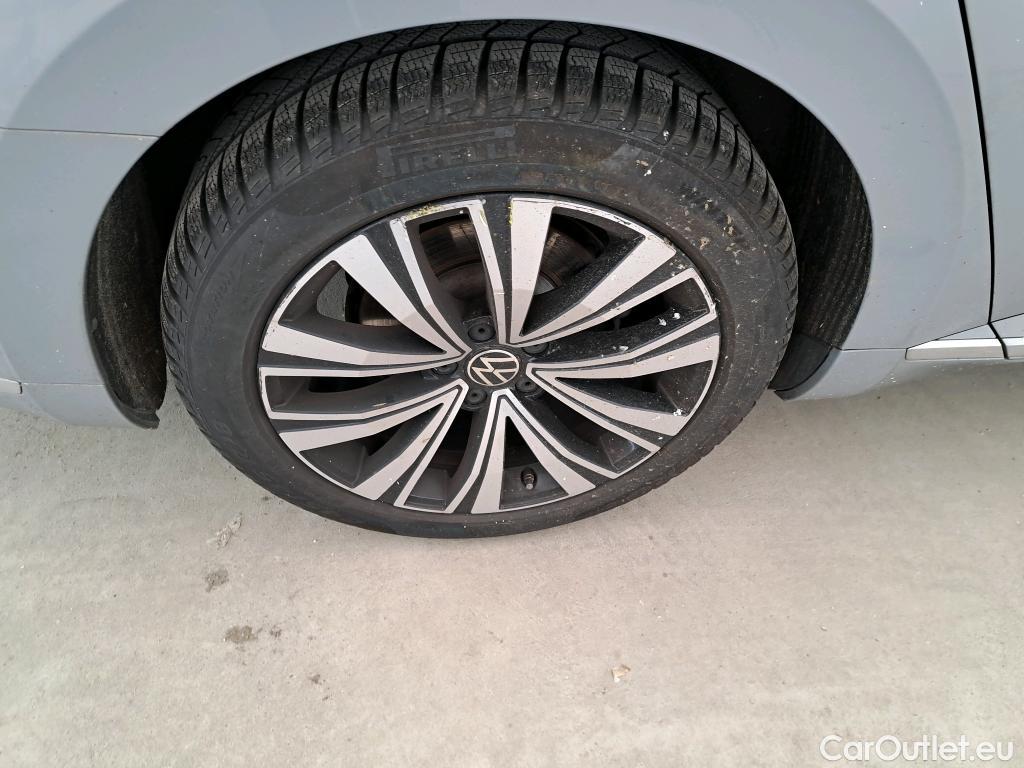  Volkswagen  Arteon VOLKSWAGEN  / 2020 / 5P / Berline 1.4 EHYBRID OPF DSG6 ELEGANCE #32
