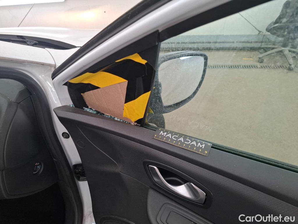 Renault  Clio RENAULT  Société VU 5p Berline Air dCi 75 - 18 #49