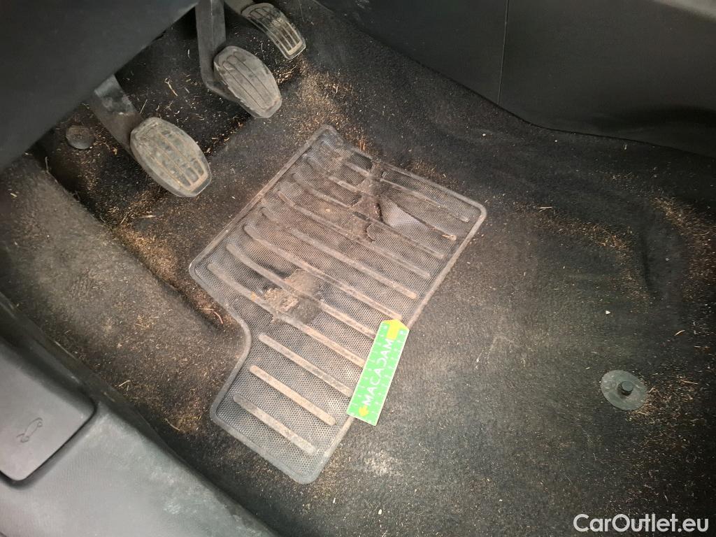  Peugeot  208  Premium 1.5 HDi 100CV BVM6 E6d #1