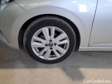  Nissan  Micra NISSAN  / 2016 / 5P / BERLINA IG¿T 100 ACENTA #98