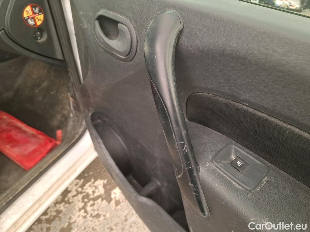  Renault  Kangoo RENAULT  Express / 2013 / 4P / Fourgonnette Gd Volume Gd Confort - Blue dCi 95 #29