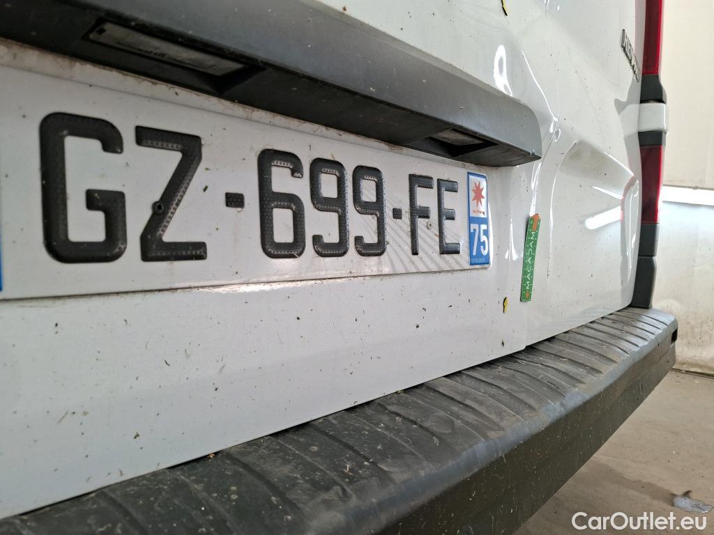  Renault  Trafic RENAULT  / 2021 / 4P / Fourgon tôlé FG L1H1 2T8 advance Blue dCi 130 - 24 #26