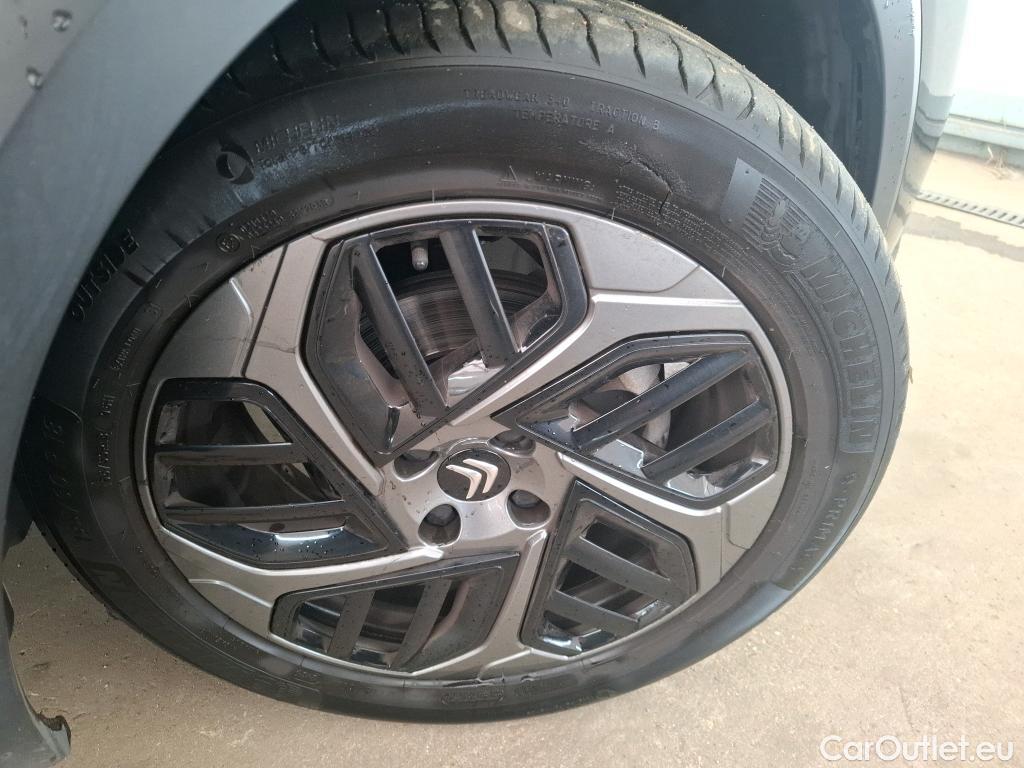  Citroen  C4 CITROEN  X / 2022 / 4P / Berline PureTech 130 S&S EAT8 Feel Pack #13