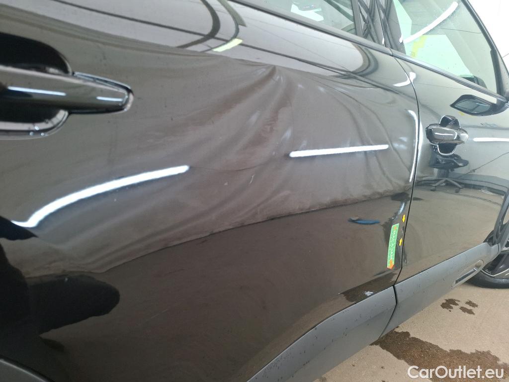  Citroen  C4 CITROEN  X / 2022 / 4P / Berline PureTech 130 S&S EAT8 Feel Pack #4