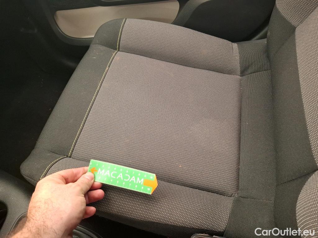  Citroen  C3  Feel 1.2 PureTech 80CV BVM5 E6 / VH GRELE #31