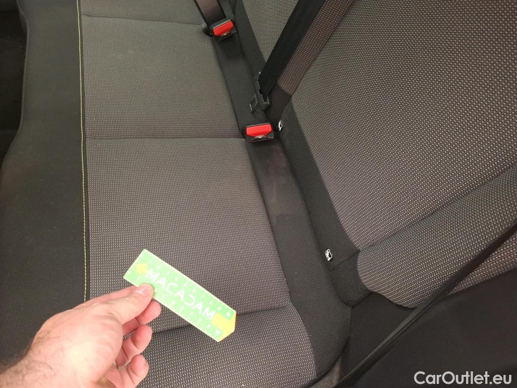  Citroen  C3  Feel 1.2 PureTech 80CV BVM5 E6 / VH GRELE #32