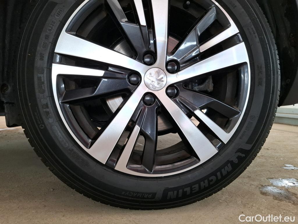  Peugeot  5008  Allure Business 1.2 PureTech 130CV BVA8 E6dT #33