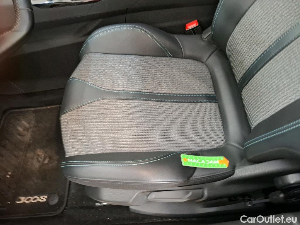  Peugeot  3008  II Allure Pack 1.2 PureTech 130CV BVM6 E6d #10