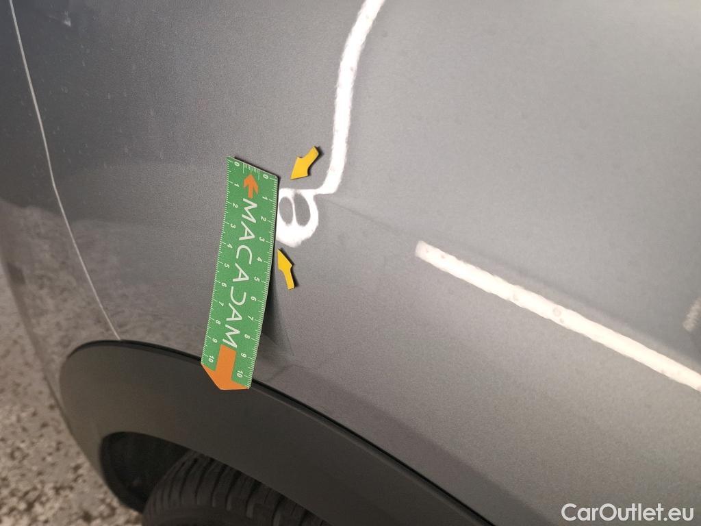  Citroen  C4  Berline Feel Pack 1.2 PureTech 130CV BVM6 E6d #48