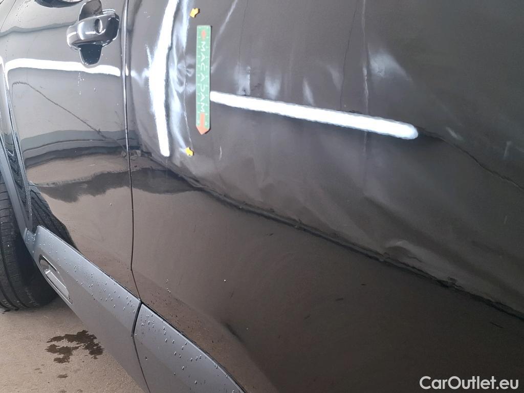  Citroen  C4 CITROEN  X / 2022 / 4P / Berline PureTech 130 S&S EAT8 Feel Pack #10