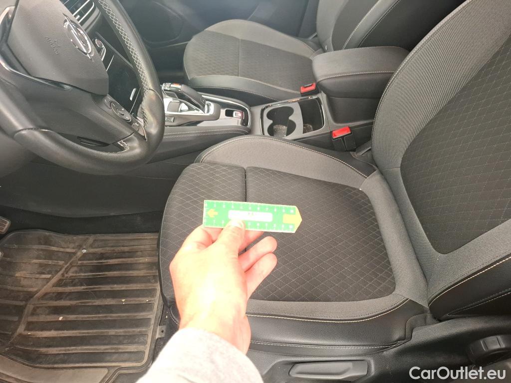  Opel   Grandland X Grandland X Elegance Business 1.5 130CV BVA8 E6d #6