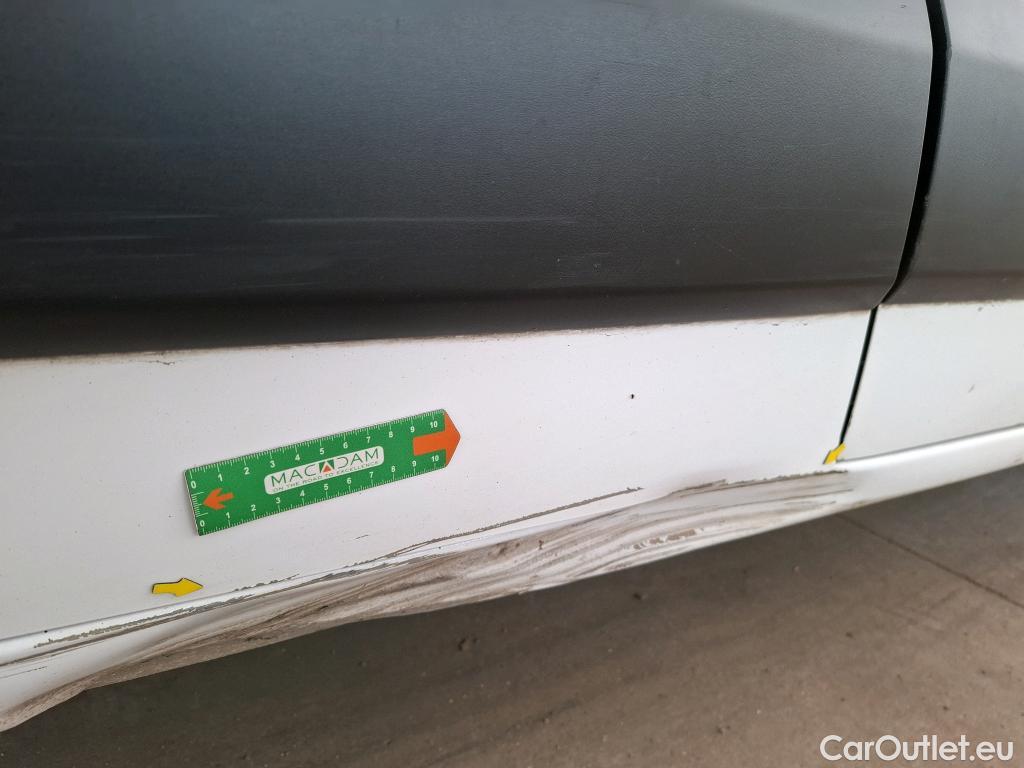  Citroen  Berlingo  Fourgon Club M 1000 1.2 PureTech 130CV BVA8 E6d #9